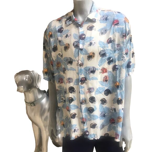 Vintage. Sun and Turf NFL Helmets Cream Blue Button Down Shirt Men's Size XXL - Picture 1 of 7